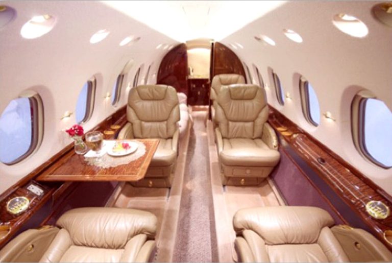 2002 Hawker 800XP