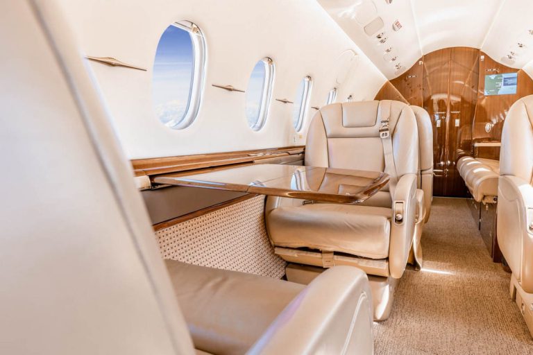 2011 Hawker 4000