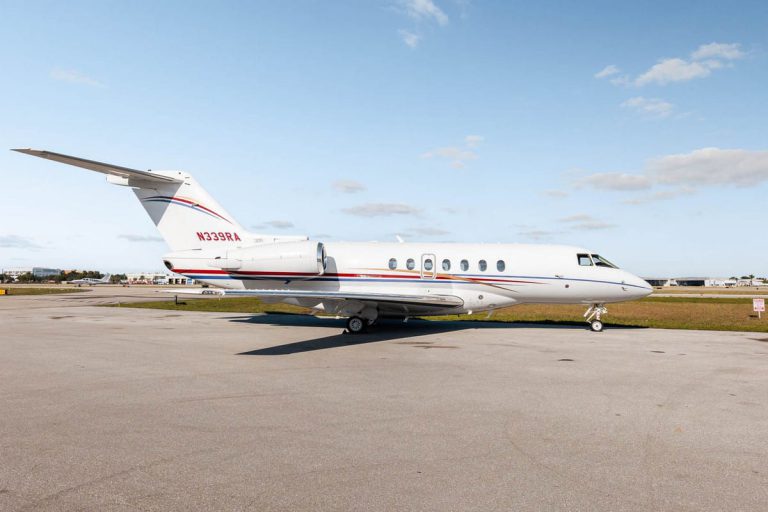 2011 Hawker 4000