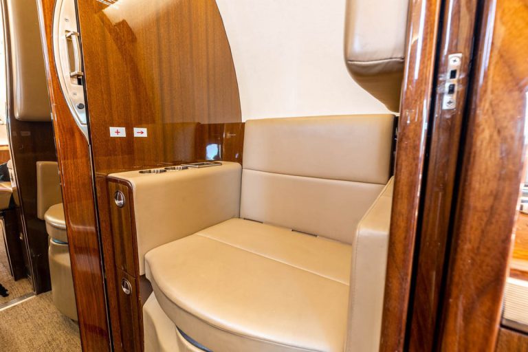 2011 Hawker 4000