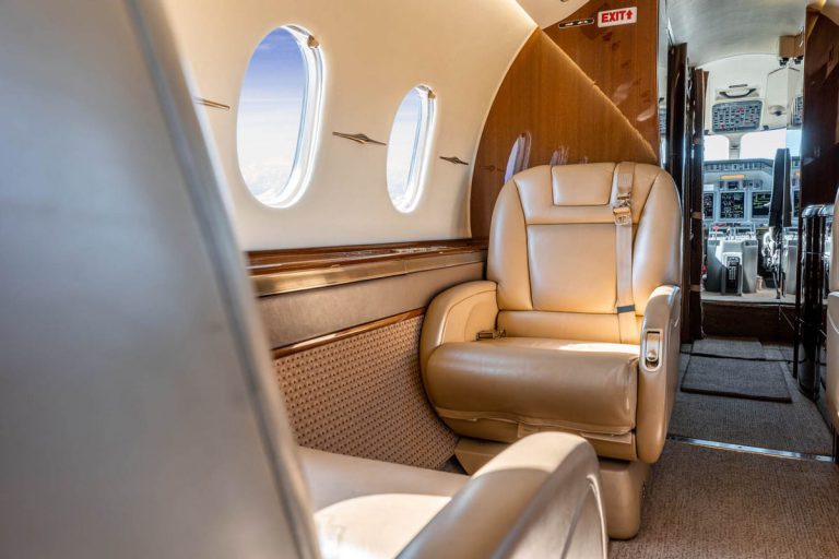 2011 Hawker 4000