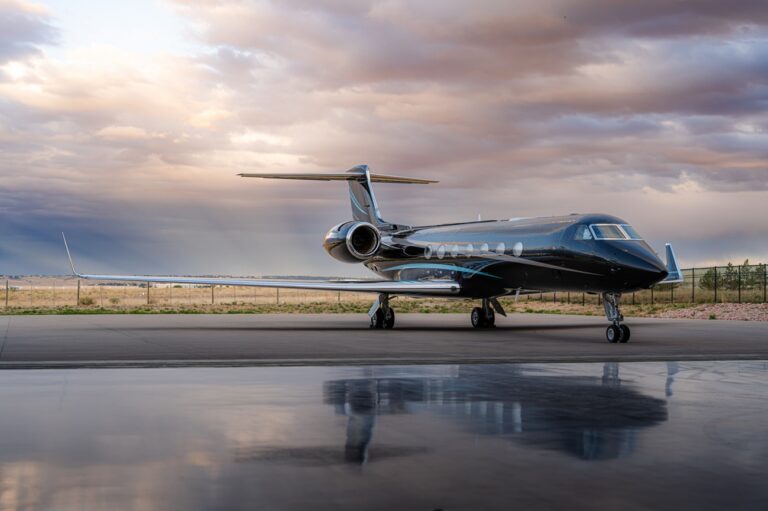 Gulfstream G-550